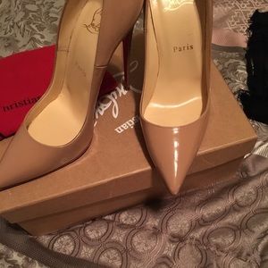 Christian Louboutin So Kate 120 Nude
